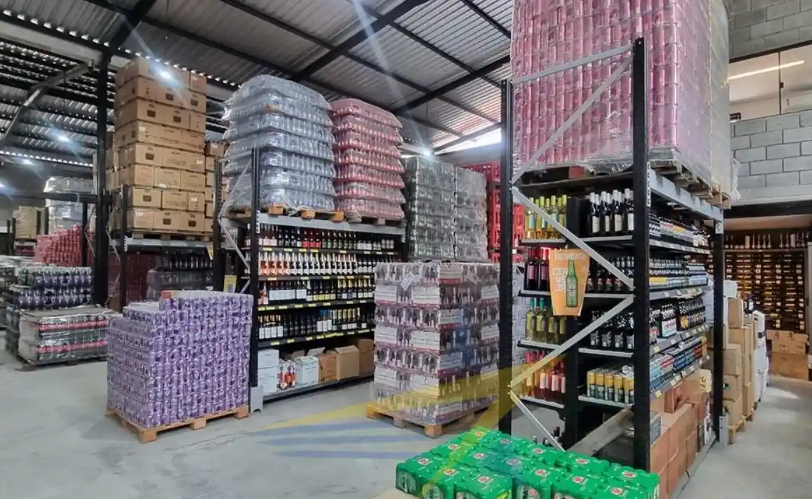 Albimaquinas Instalacoes Comerciais e Industriais no es 100