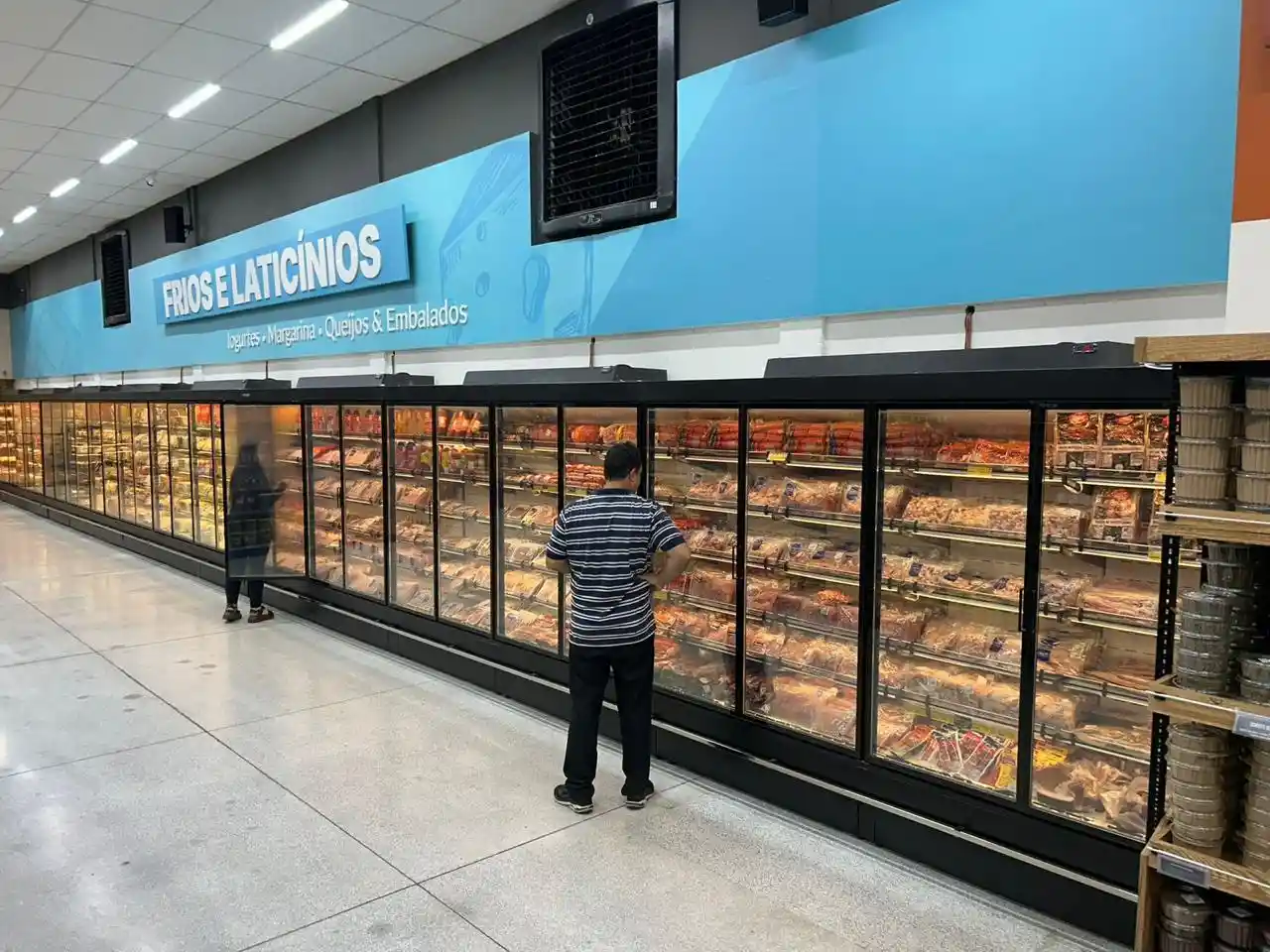 Albimaquinas Instalacoes Comerciais e Industriais no es 6