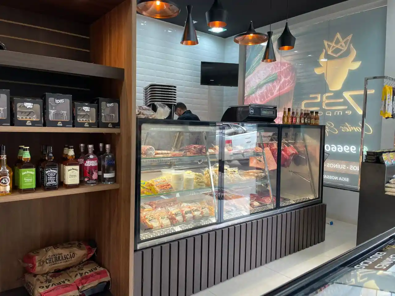 Albimaquinas Instalacoes Comerciais e Industriais no es Portfolio 2