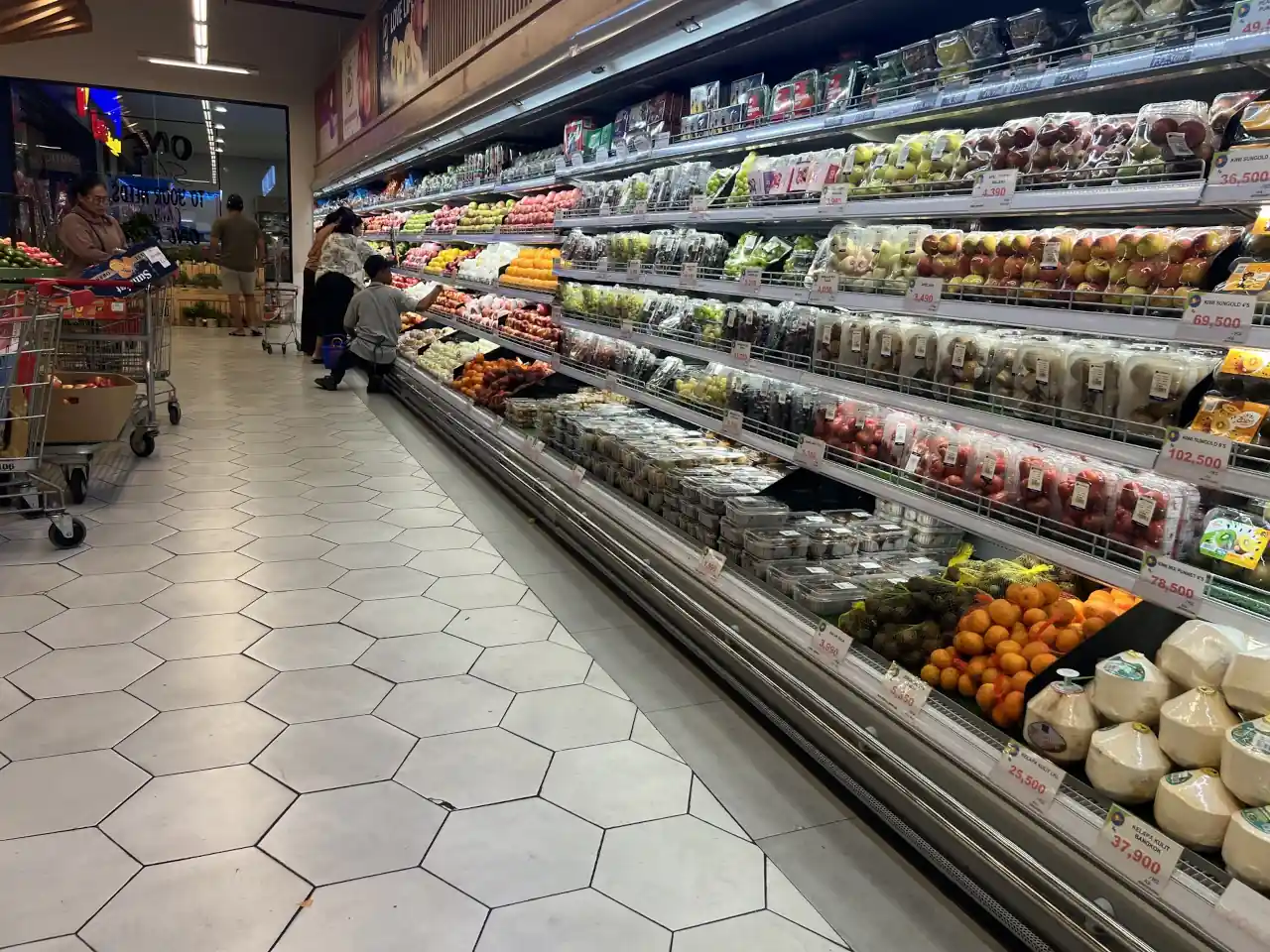 Interior de supermercado Albimáquinas comércio de máquinas e equipamentos