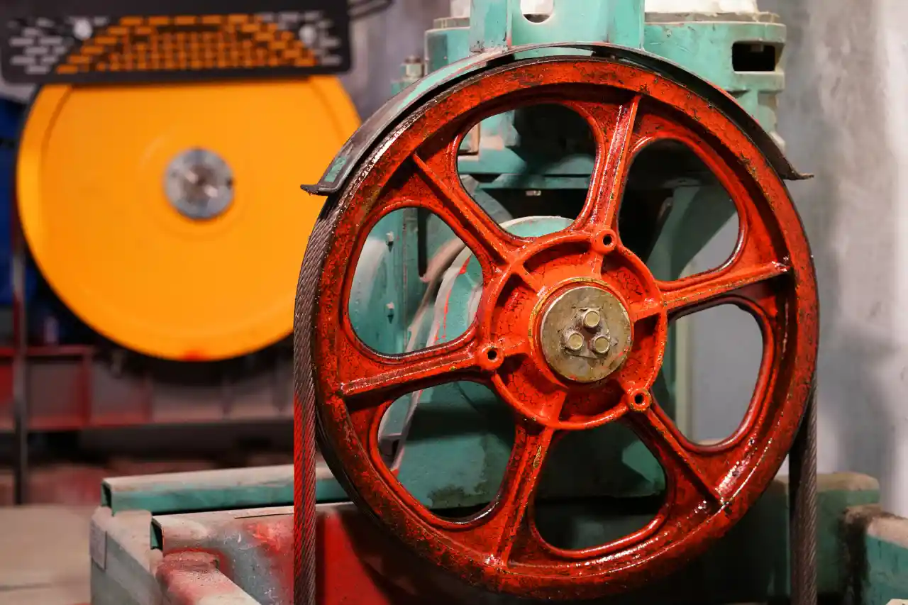 Maquina Antiga Albimaquinas Comercio de Maquinas e Equipamentos